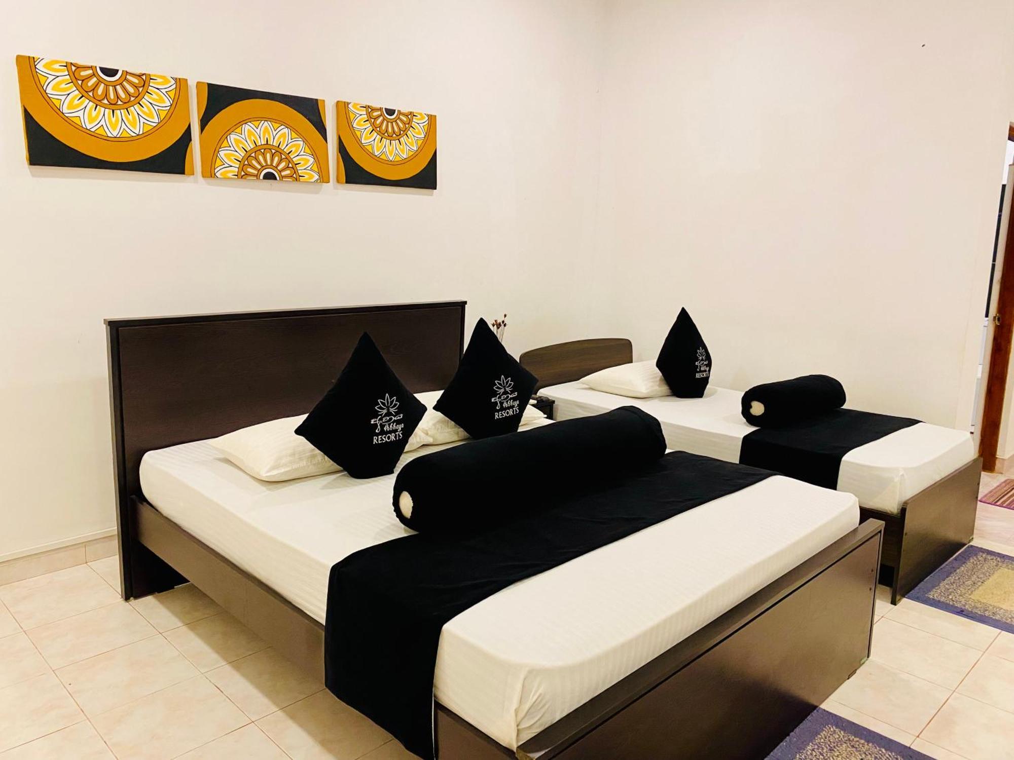 Abhaya Resorts Anuradhapura Exterior photo