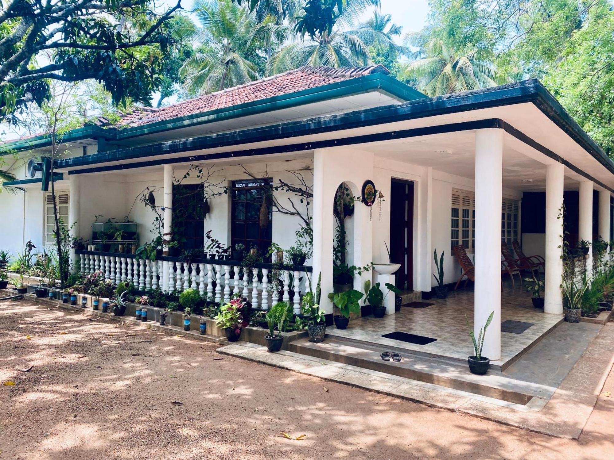 Abhaya Resorts Anuradhapura Exterior photo